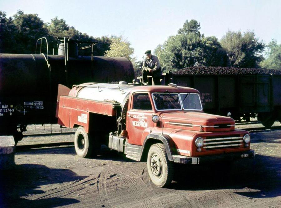  Csepel D450 Tanker 1957 года  (фото 1 из 2)
